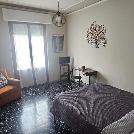 Firenze Suite - 20 Min A Piedi Dal Centro Buitenkant foto